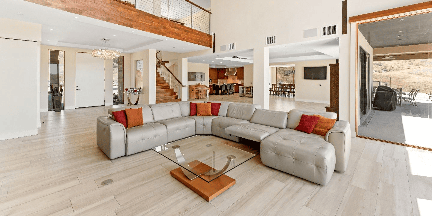 Antriksh grand view villa
